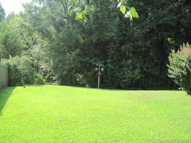 Hollythorn - Residential Lease