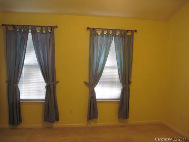 Hollythorn - Residential Lease