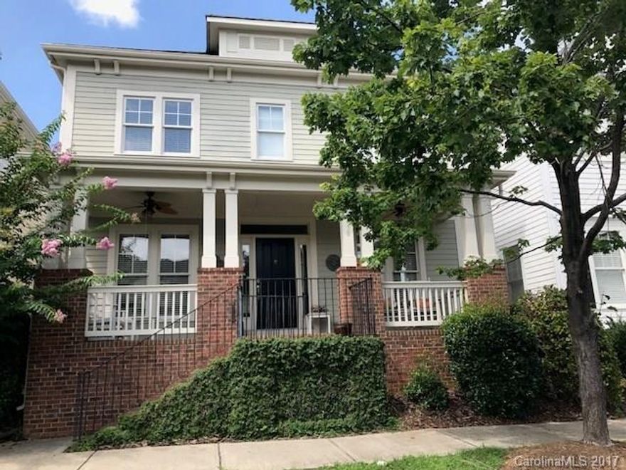 Beautiful Saussy Burbank home in Blakeney Greens.One of the largest floor plans in BG. Site finished hardwood floors. Fenced rear yard. Kitchen with granite counters. Master bedroom is large. Walking distance to all that Blakeney has to offer. Ardrey Kell School district. Must see to appreciate.
Showings begin Thursday 8/3.