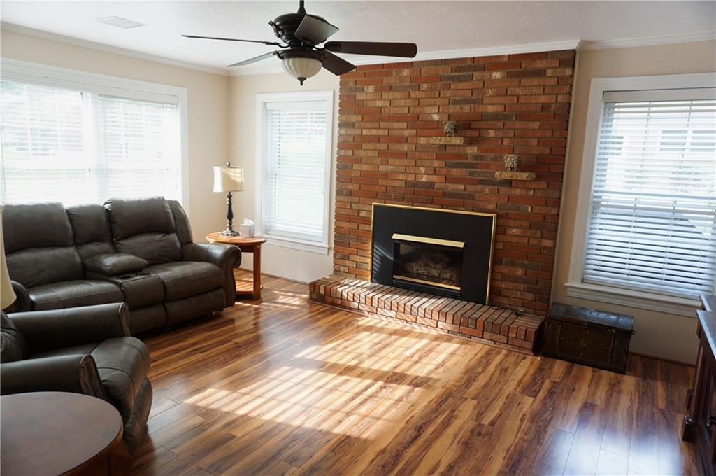 Wilburn Hunsucker Estate - Residential