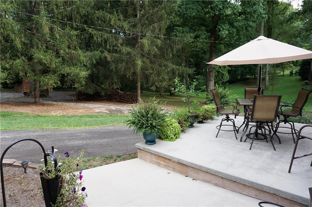 Wilburn Hunsucker Estate - Residential