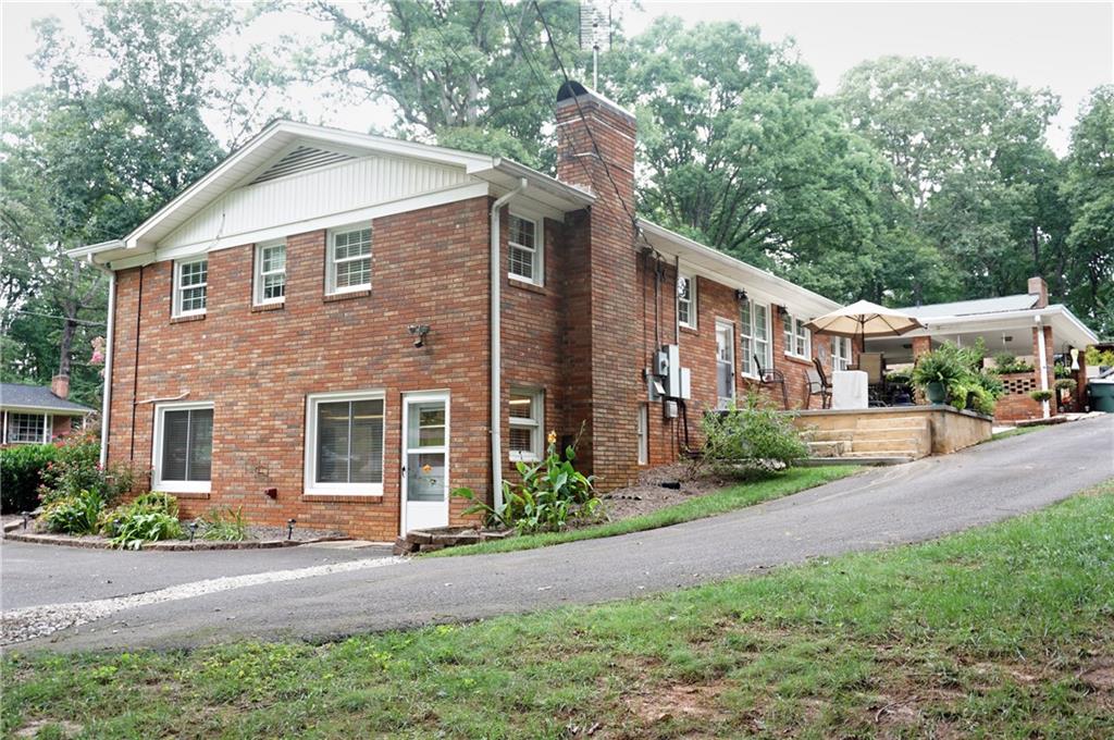 Wilburn Hunsucker Estate - Residential