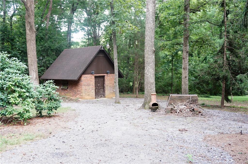 Wilburn Hunsucker Estate - Residential