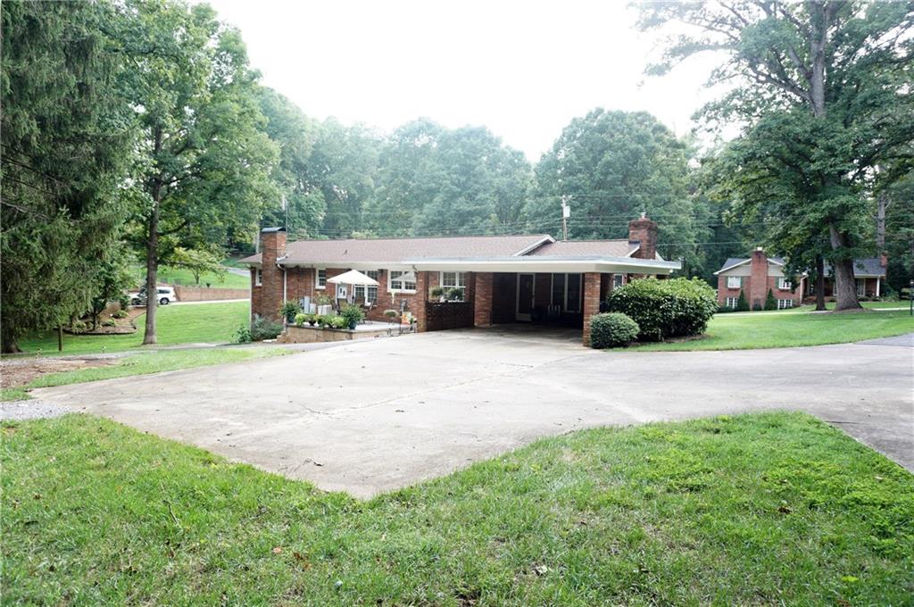 Wilburn Hunsucker Estate - Residential