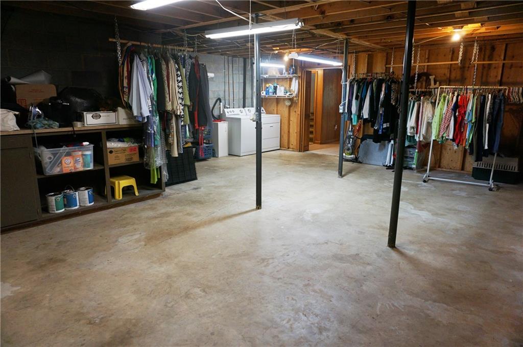 Wilburn Hunsucker Estate - Residential