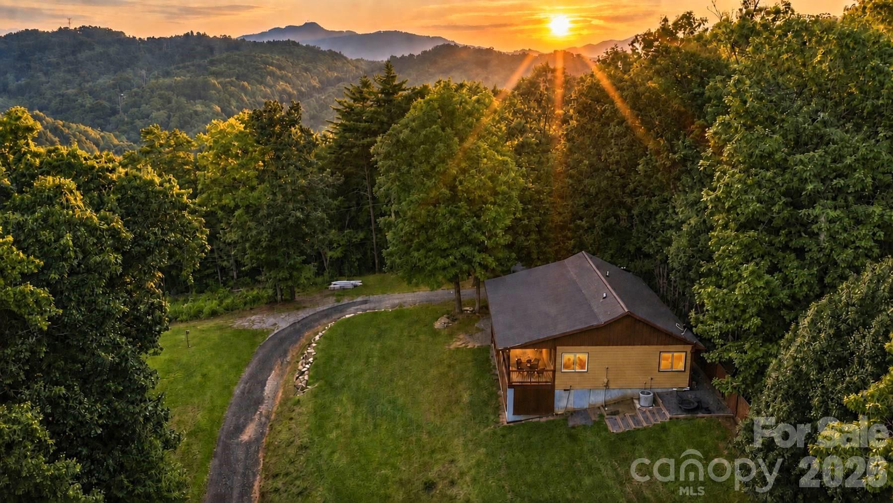 280 Green Oaks Road