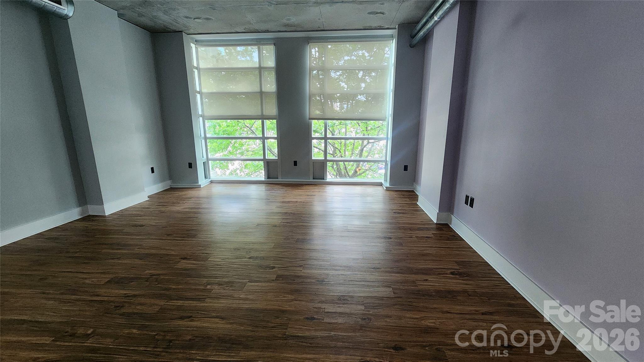 Courtside - Residential