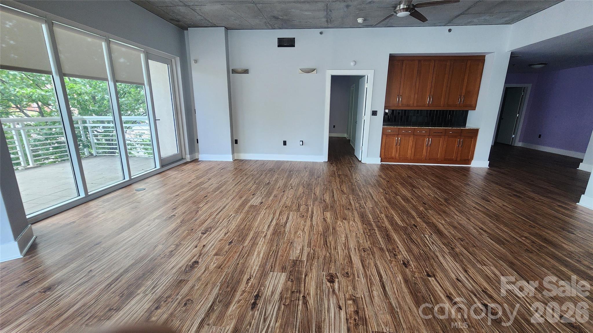 Courtside - Residential