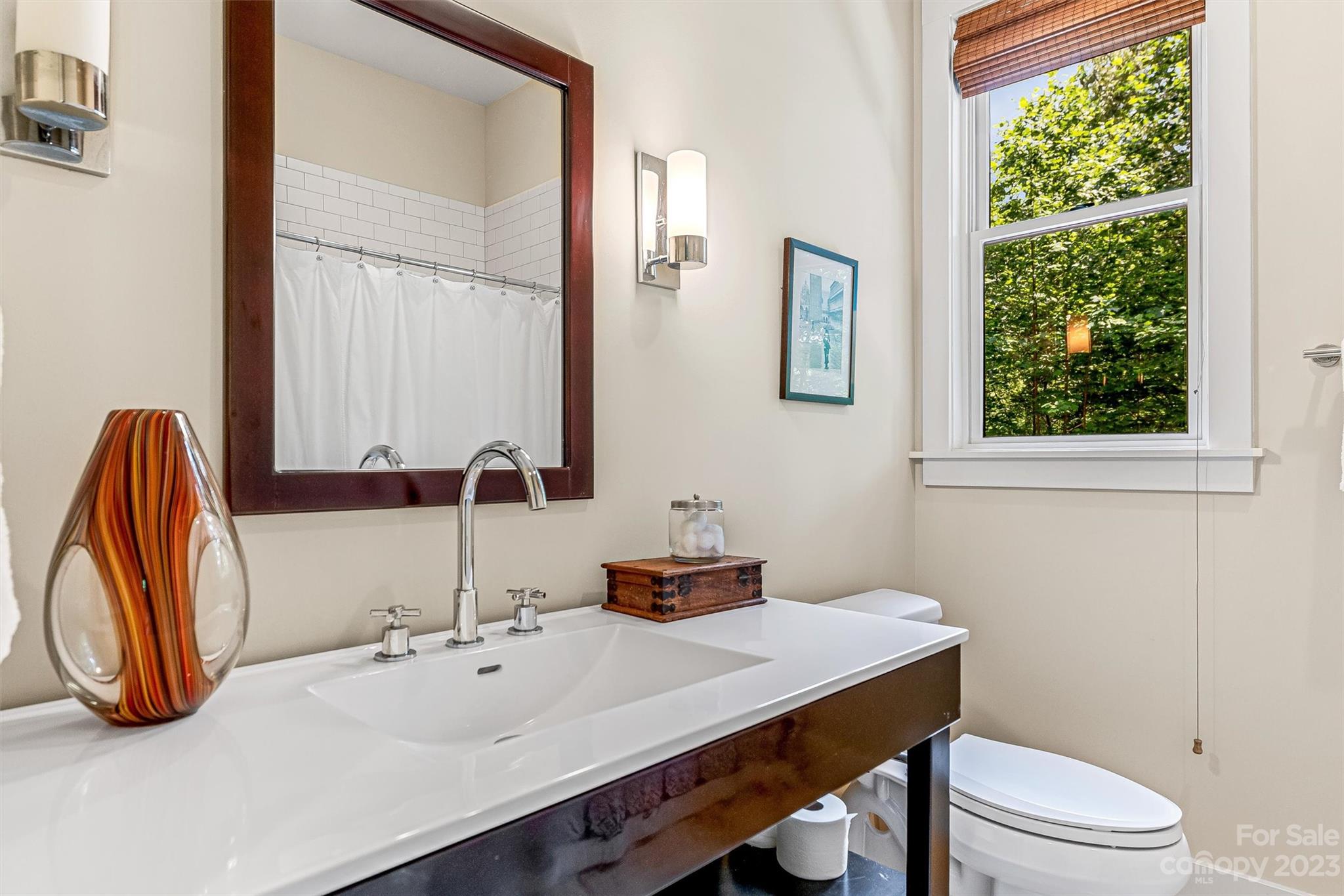 The Arbor at Lake James - Residential