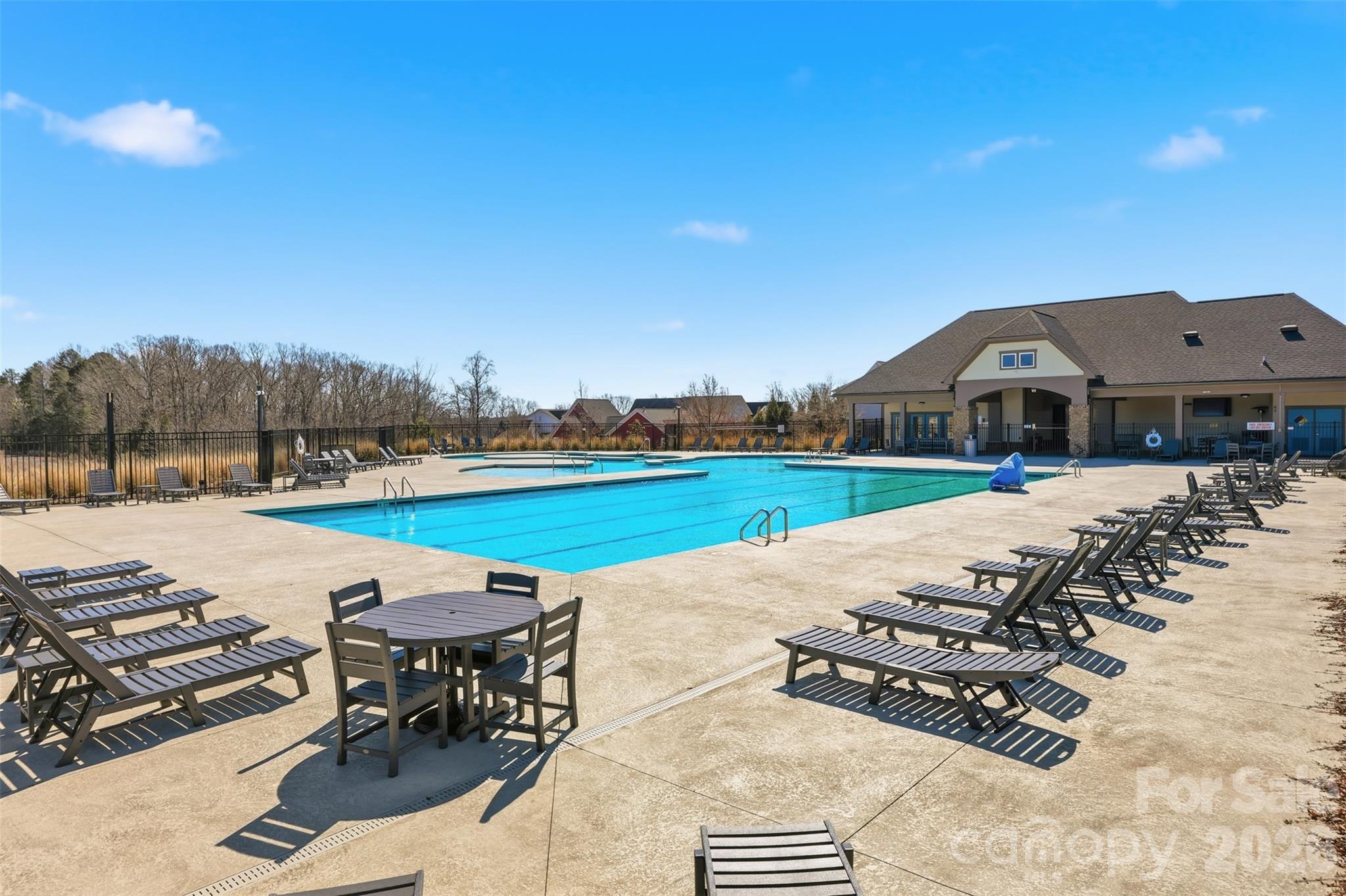 Riverwalk - Residential