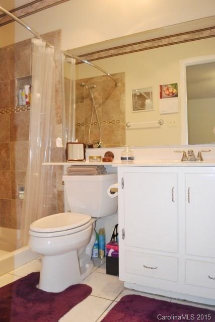 Foxwood Village - Residential