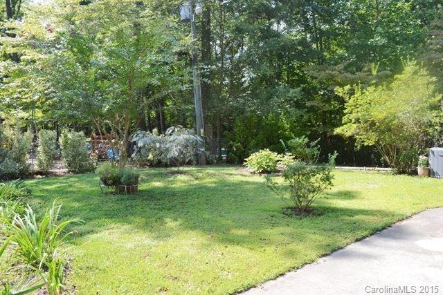 Foxwood Village - Residential