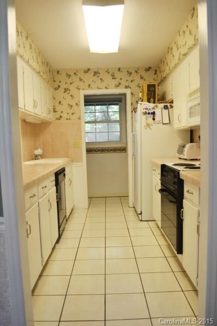 Foxwood Village - Residential