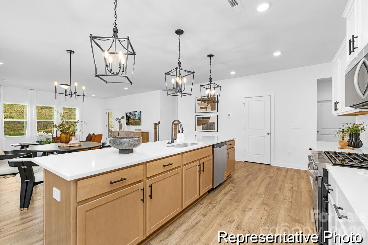 158 Peak View Road 13p