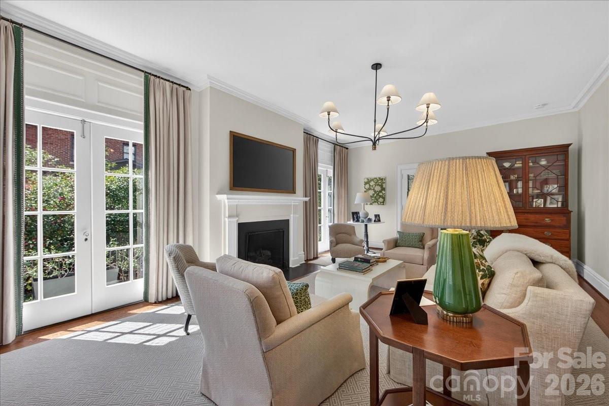 Myers Park - Residential