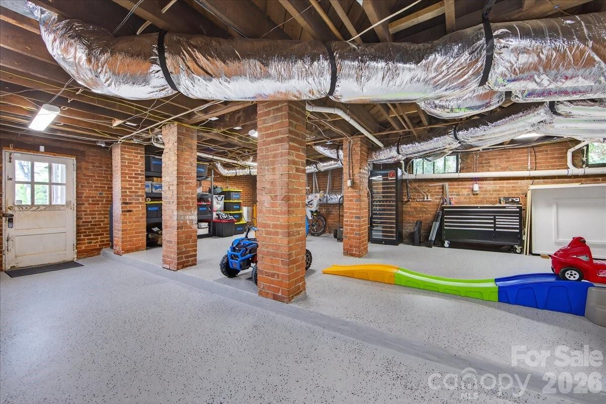 Myers Park - Residential