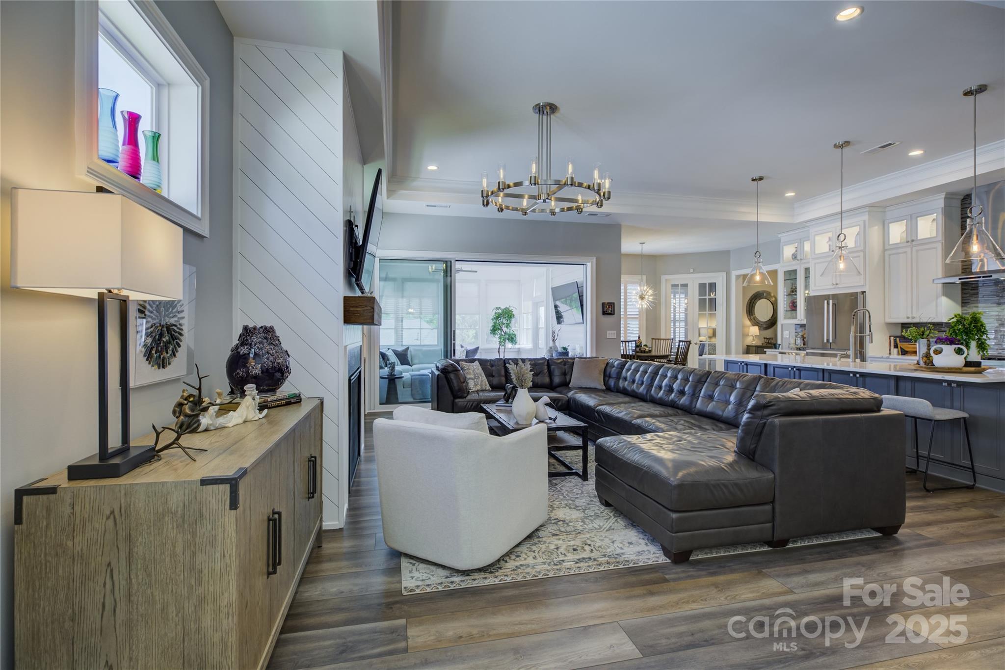 Regency at Palisades - Residential