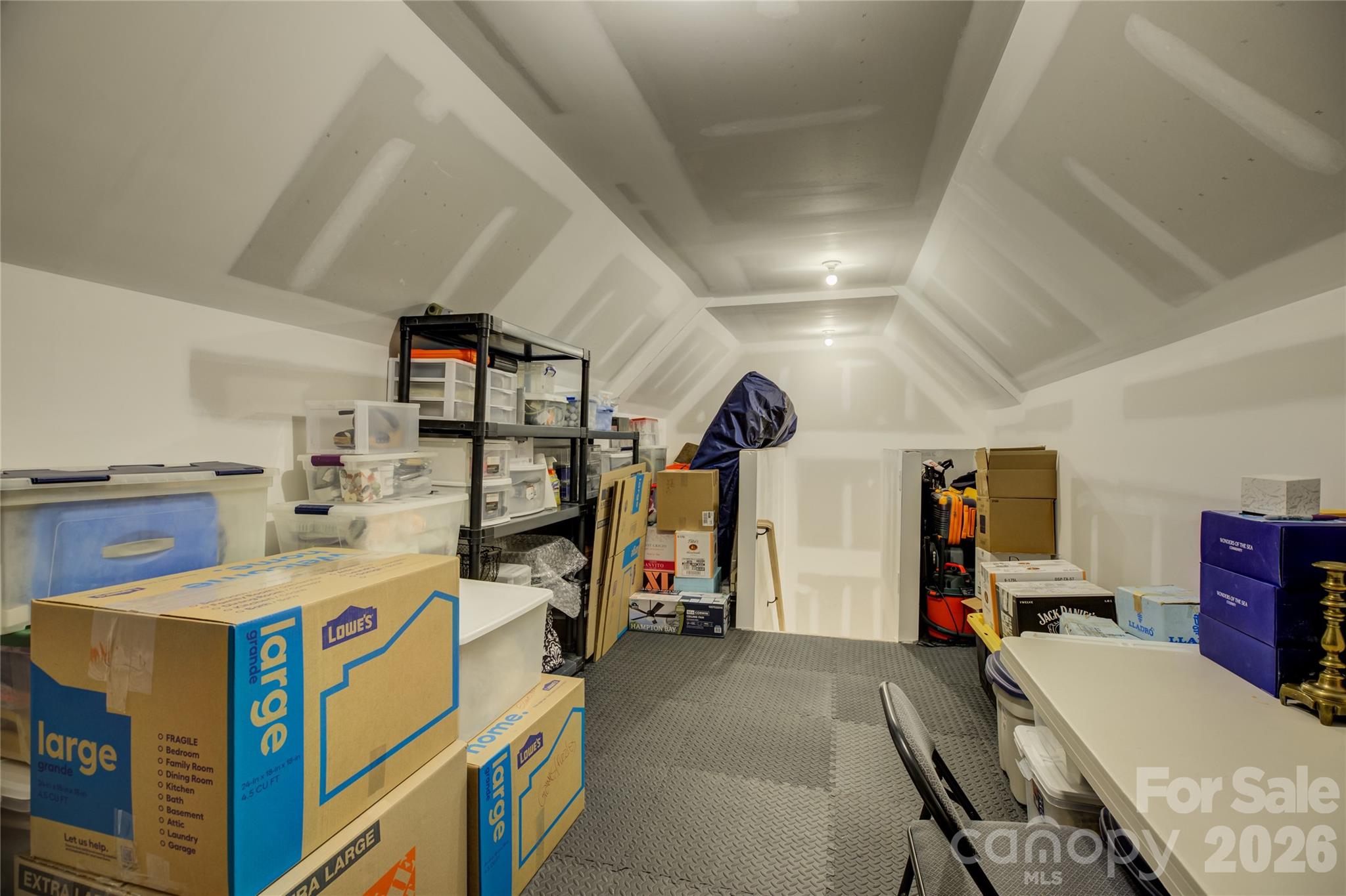 Regency at Palisades - Residential