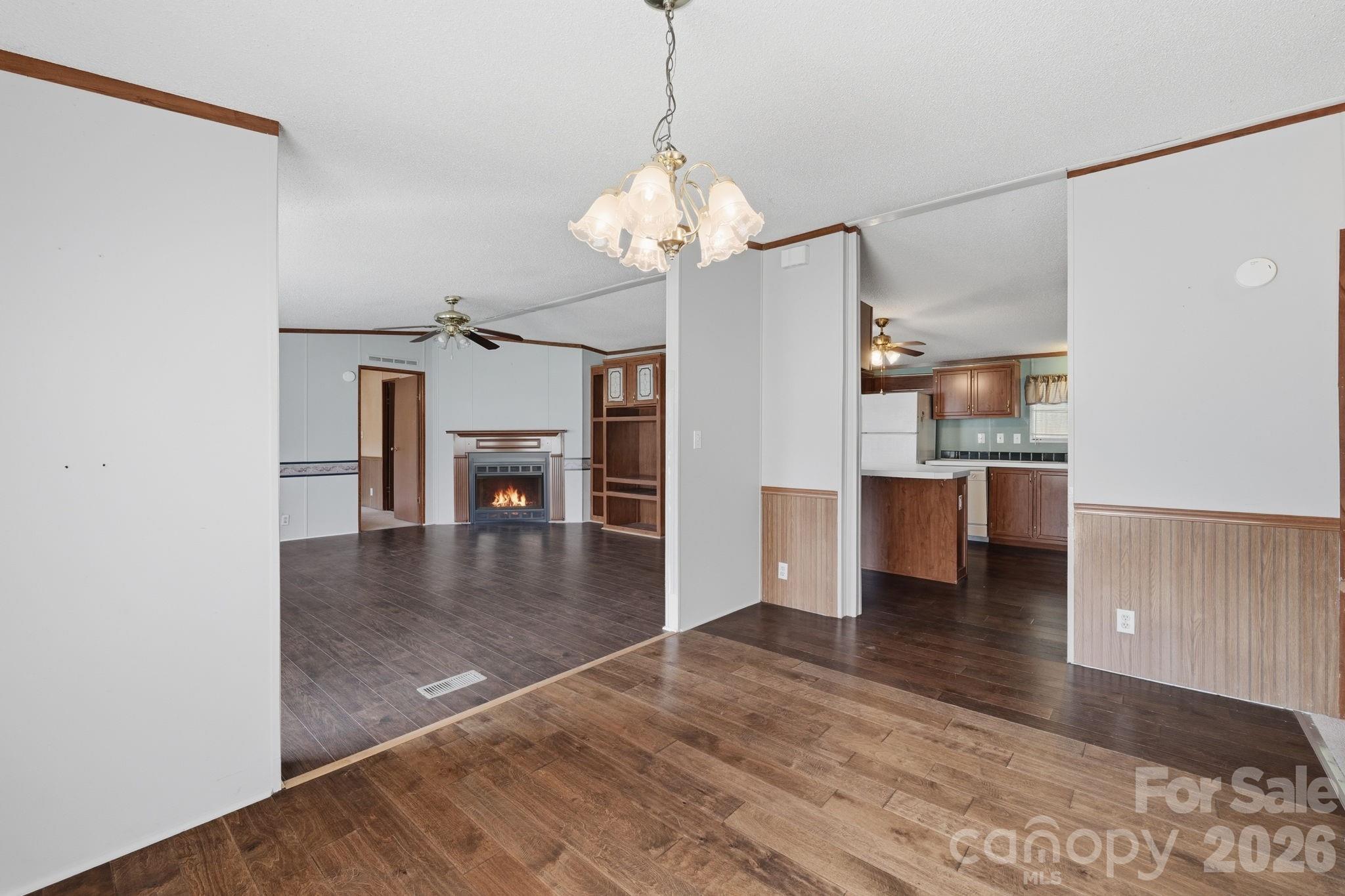 BRITTANY WOODS - Residential