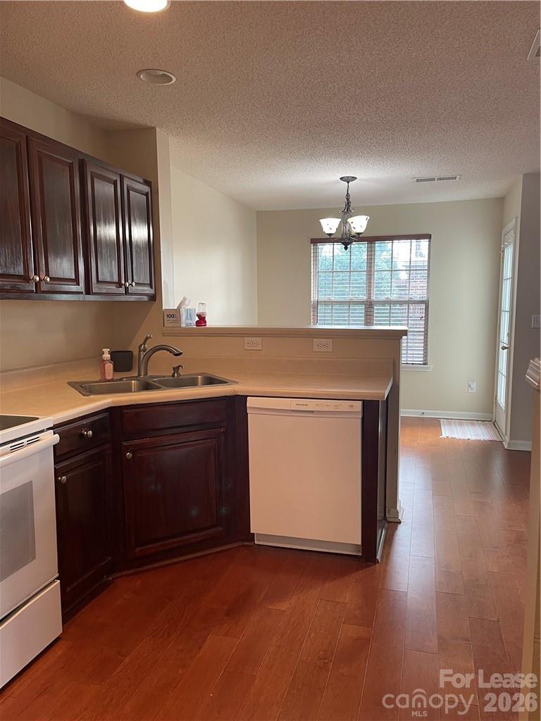 Tyler Woods - Residential Lease