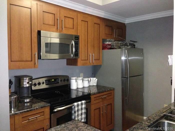 Fifth And Poplar - Residential