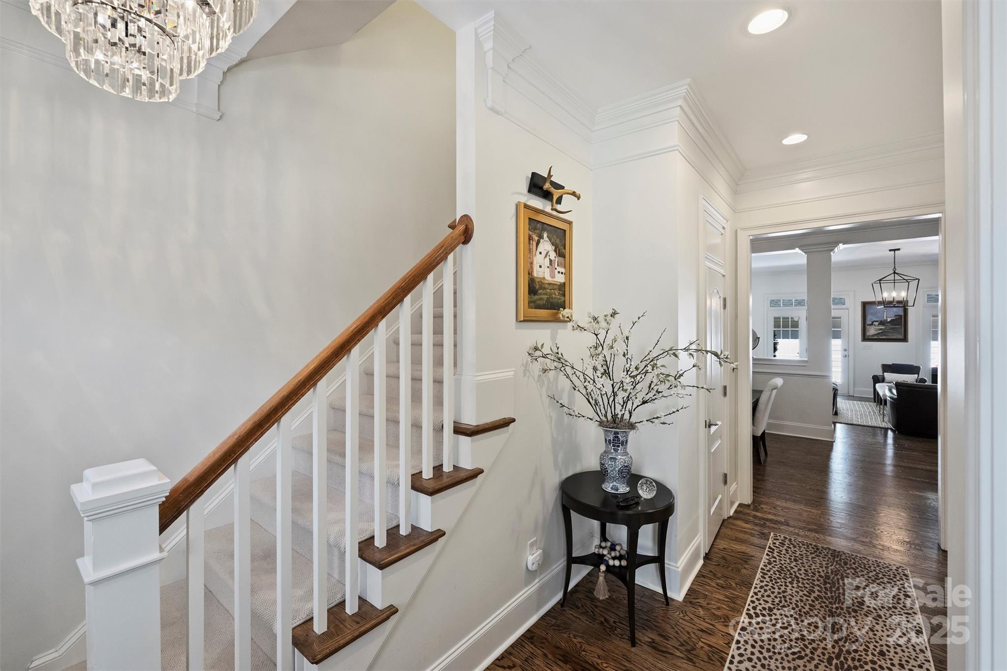 8216 Indigo Row