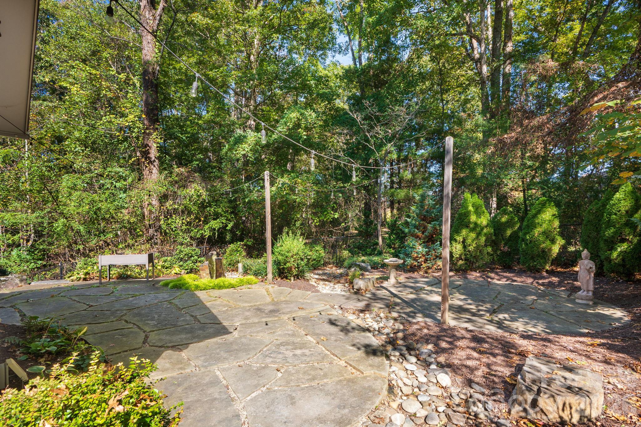 111 Bilberry Lane 2