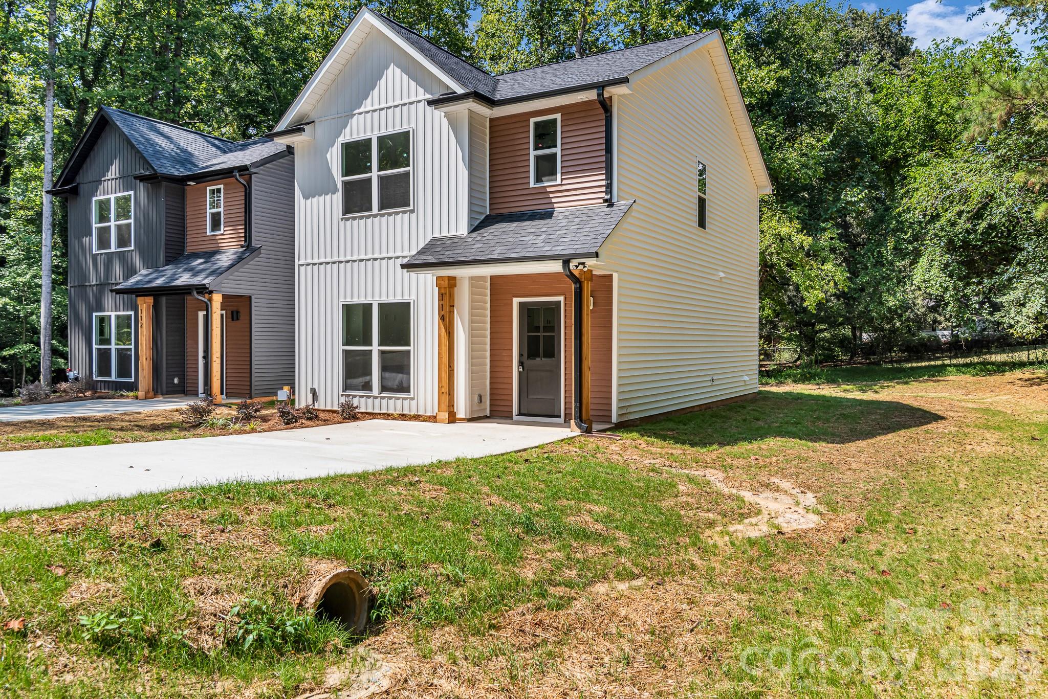 114 N Yadkin Avenue