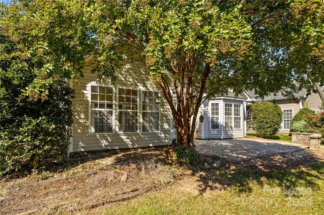 Highland Creek - Residential Lease