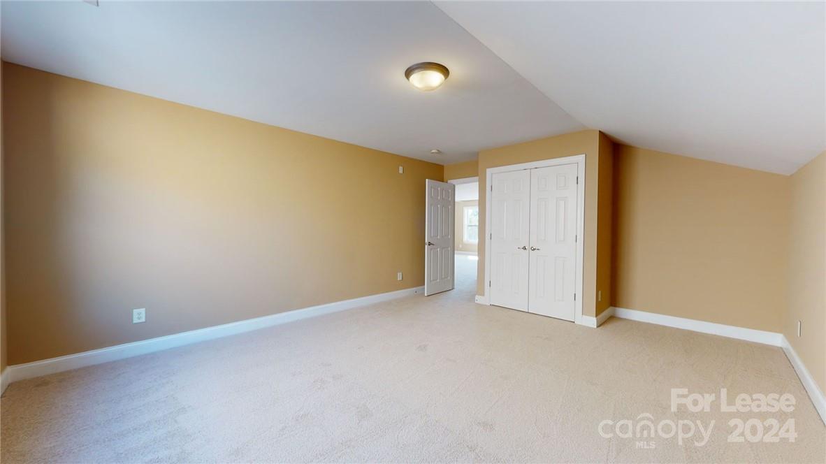 Highland Creek - Residential Lease