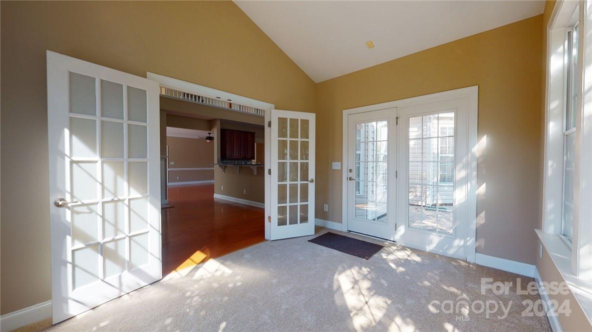 Highland Creek - Residential Lease