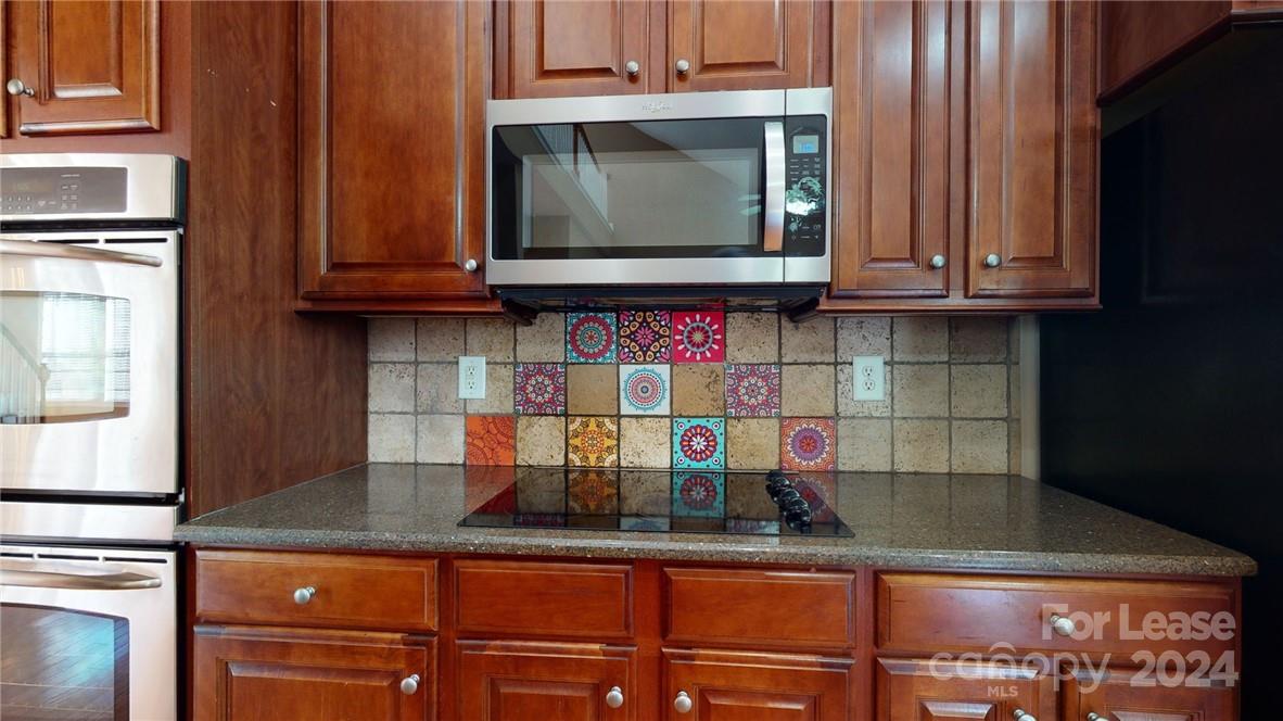 Highland Creek - Residential Lease