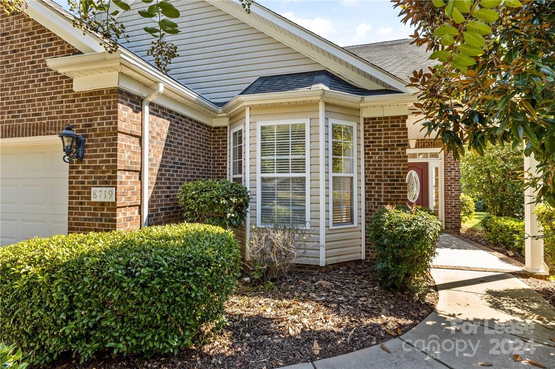 Highland Creek - Residential Lease