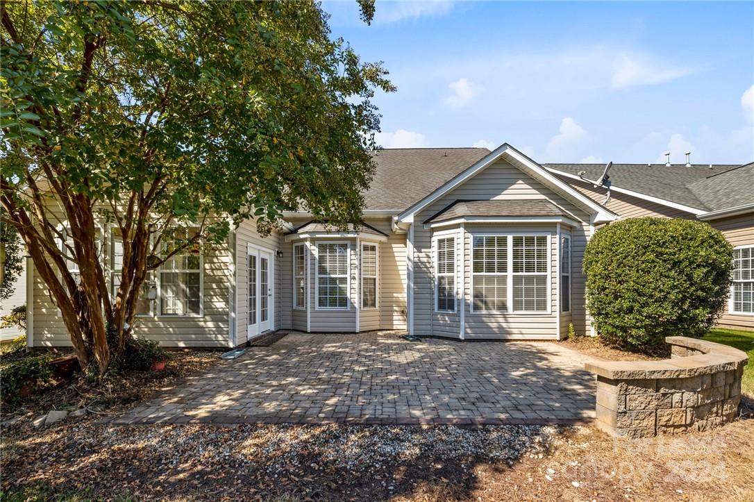 Highland Creek - Residential Lease