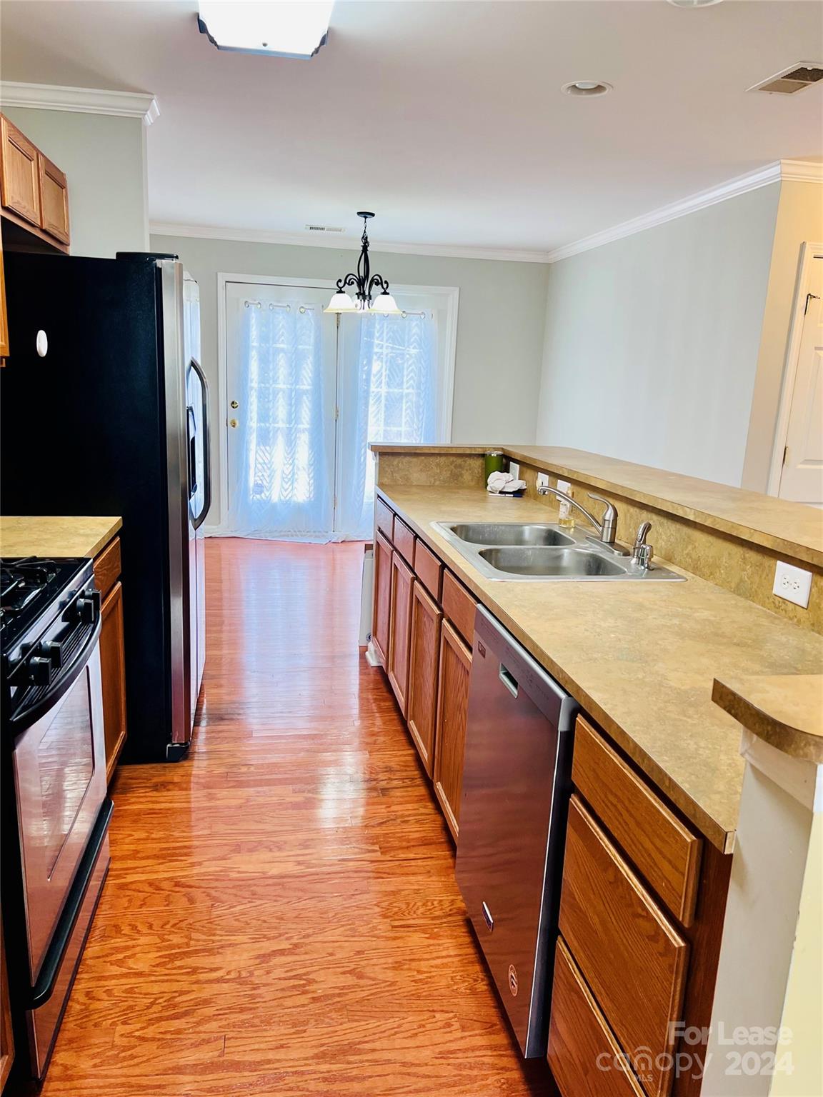 Taras Trace - Residential Lease