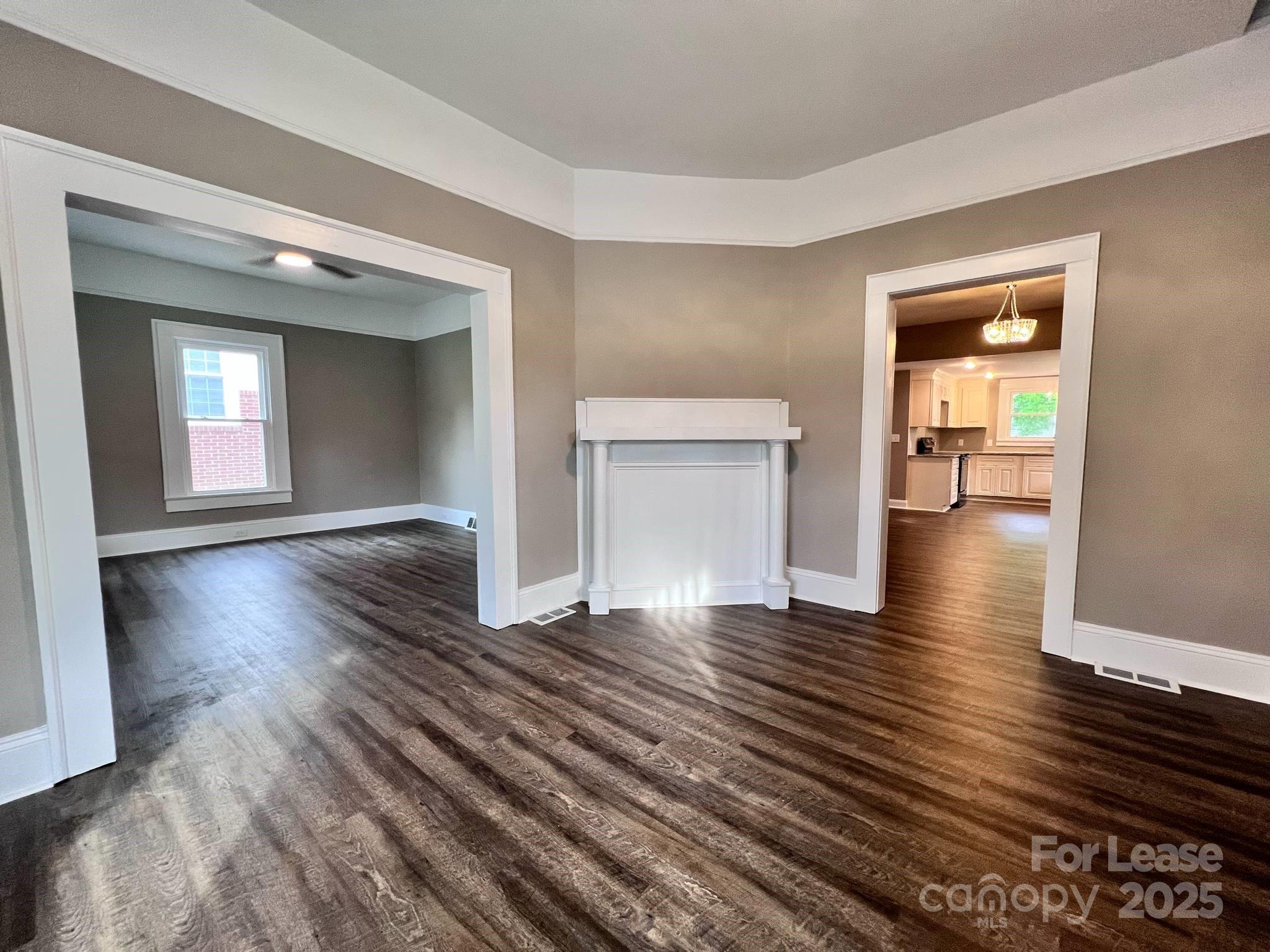 419 S Spencer Avenue