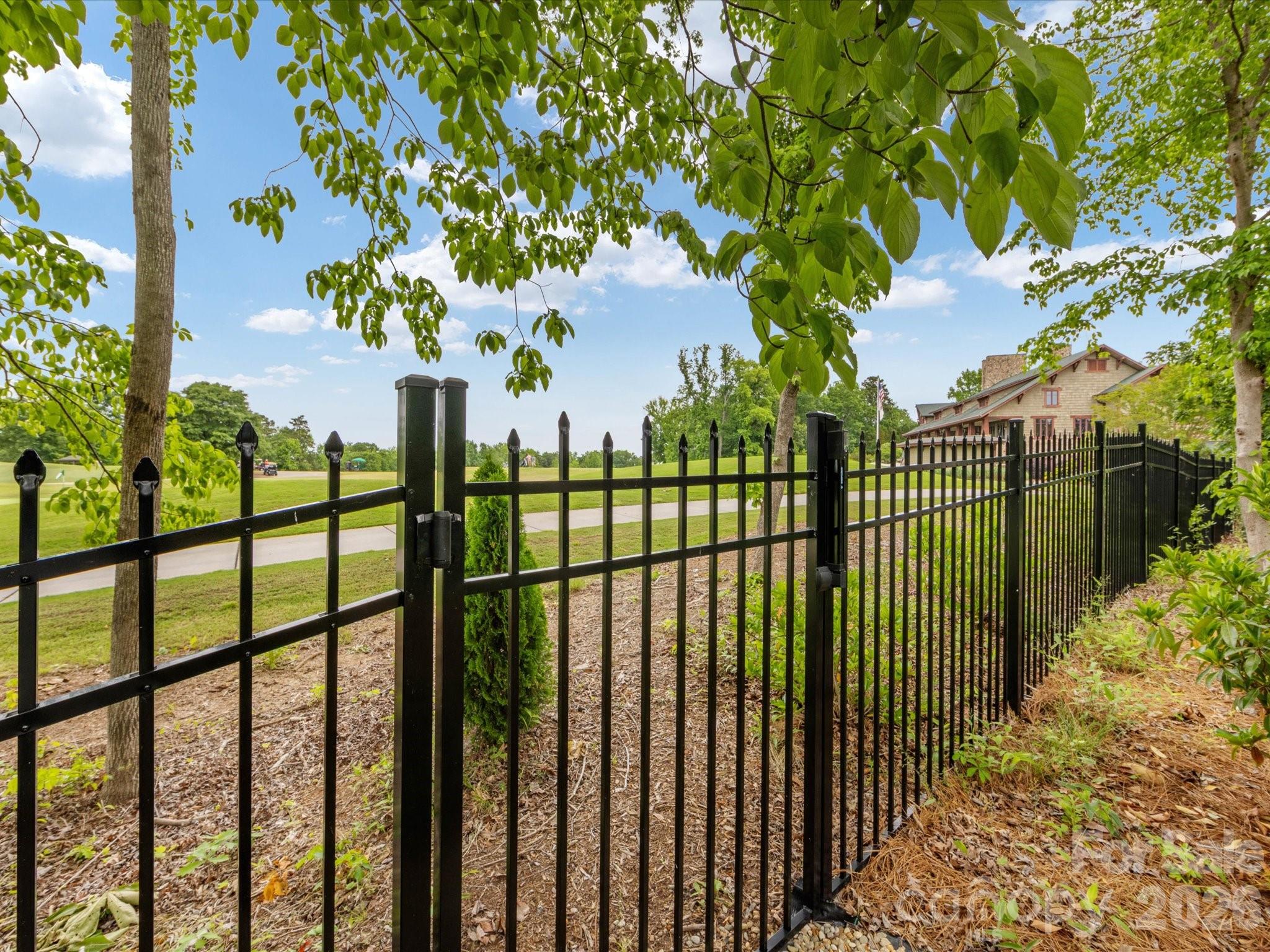 Firethorne - Residential