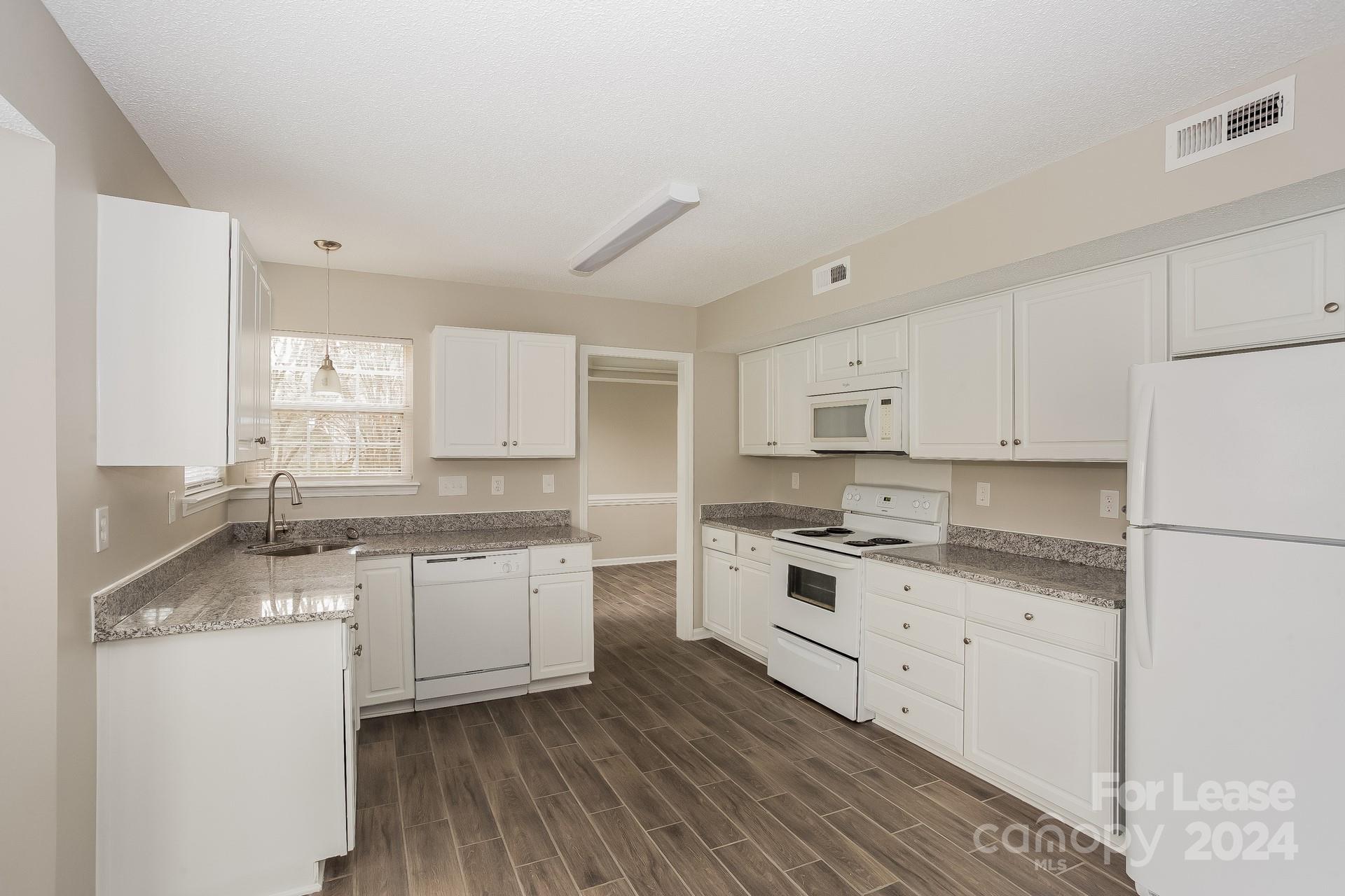 Swan Meadows - Residential Lease