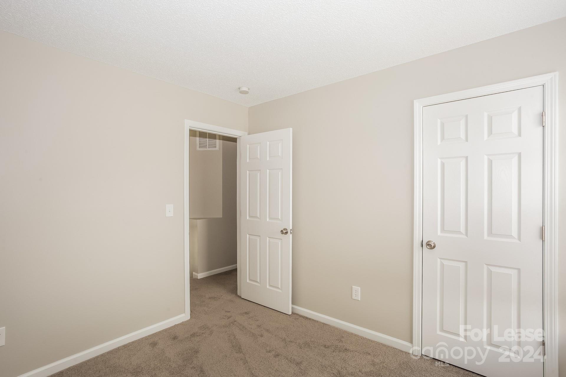 Swan Meadows - Residential Lease