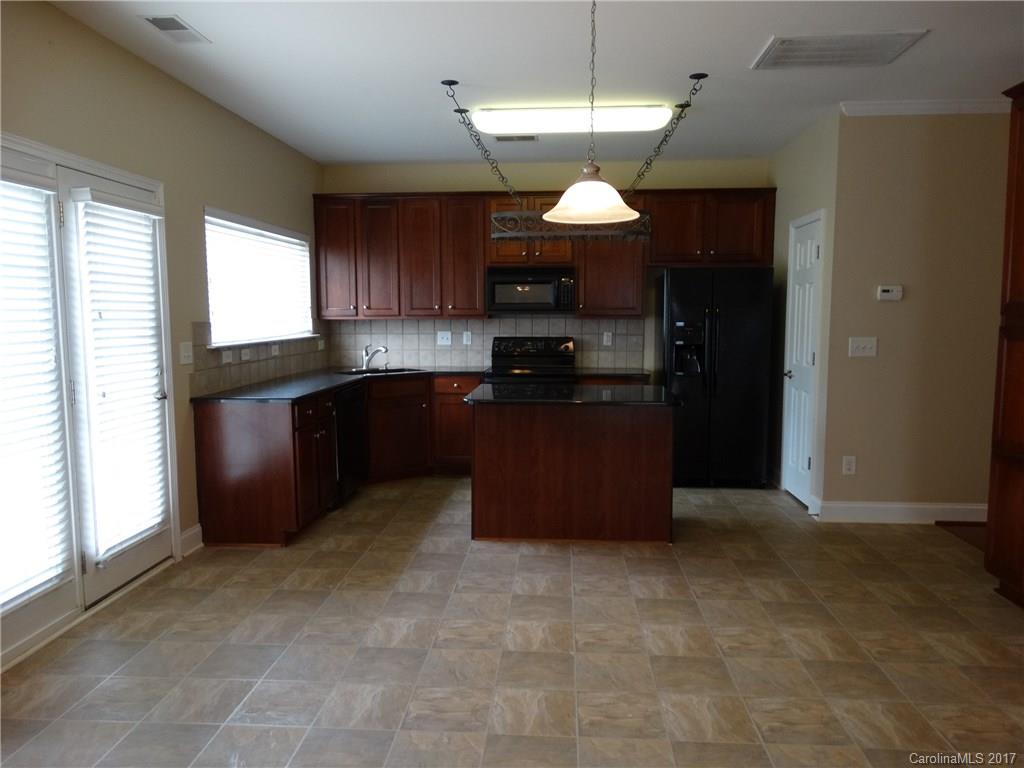 Tanners Creek - Residential Lease