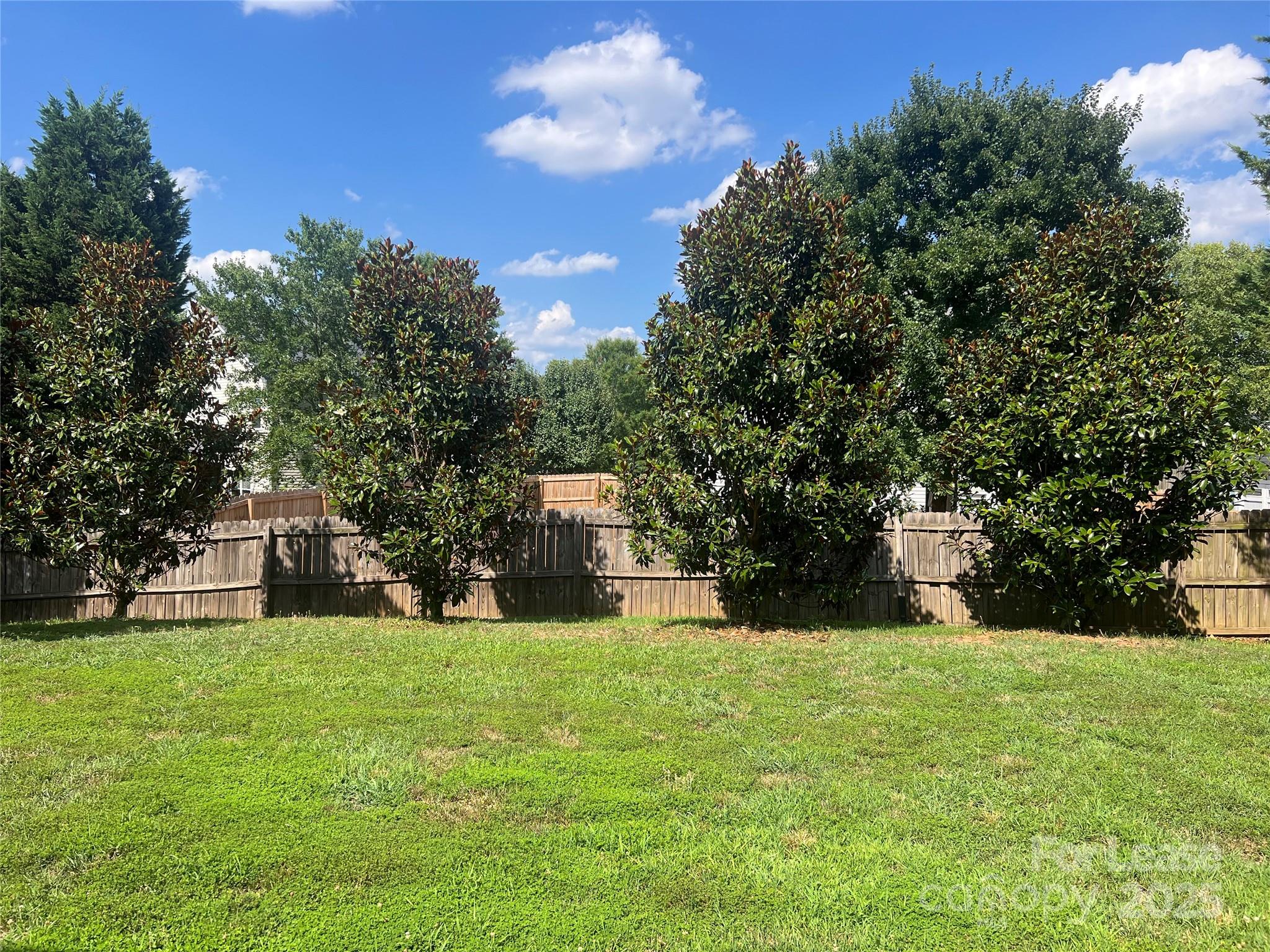 Sandy Pointe - Residential Lease