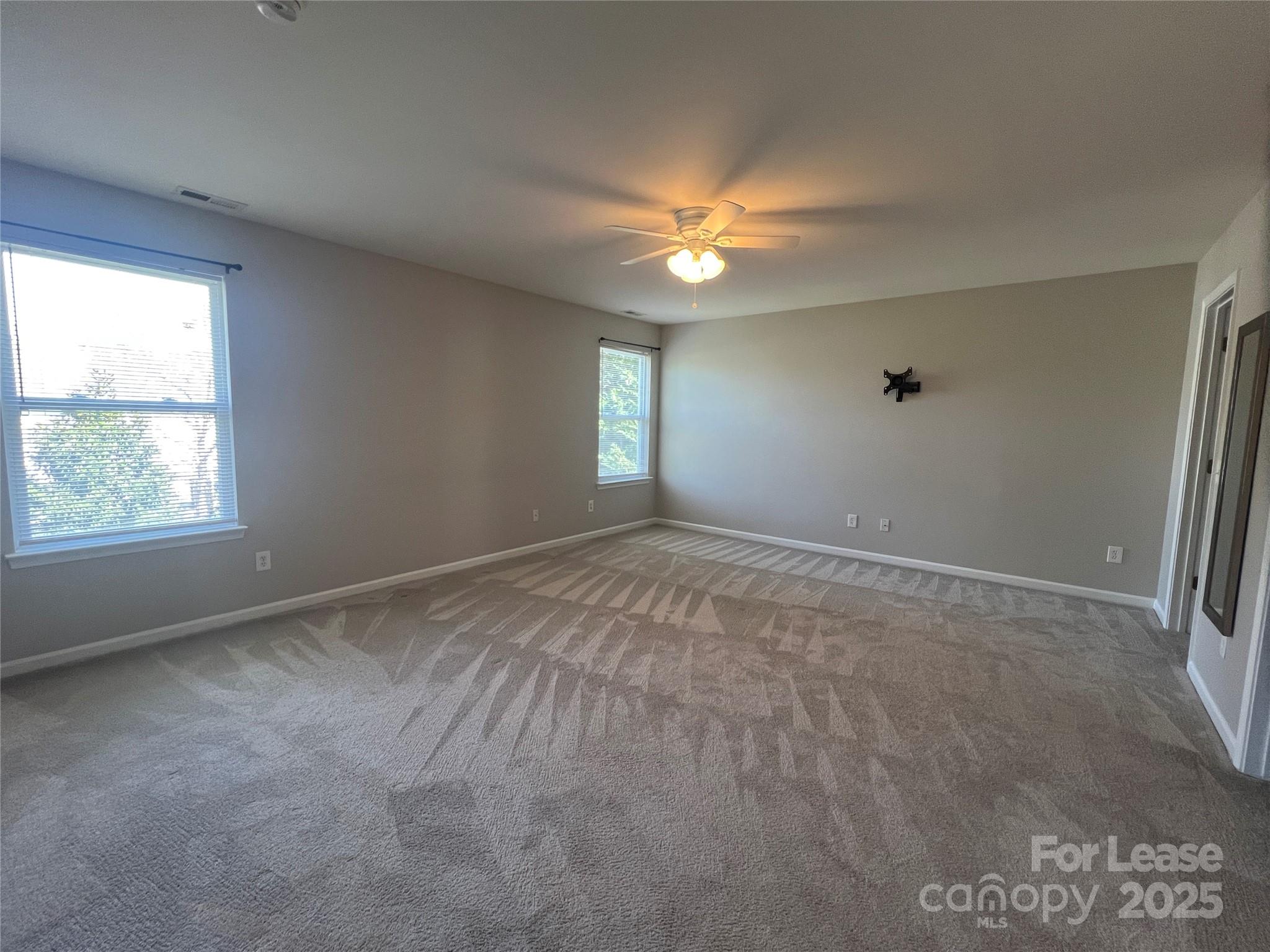 Sandy Pointe - Residential Lease