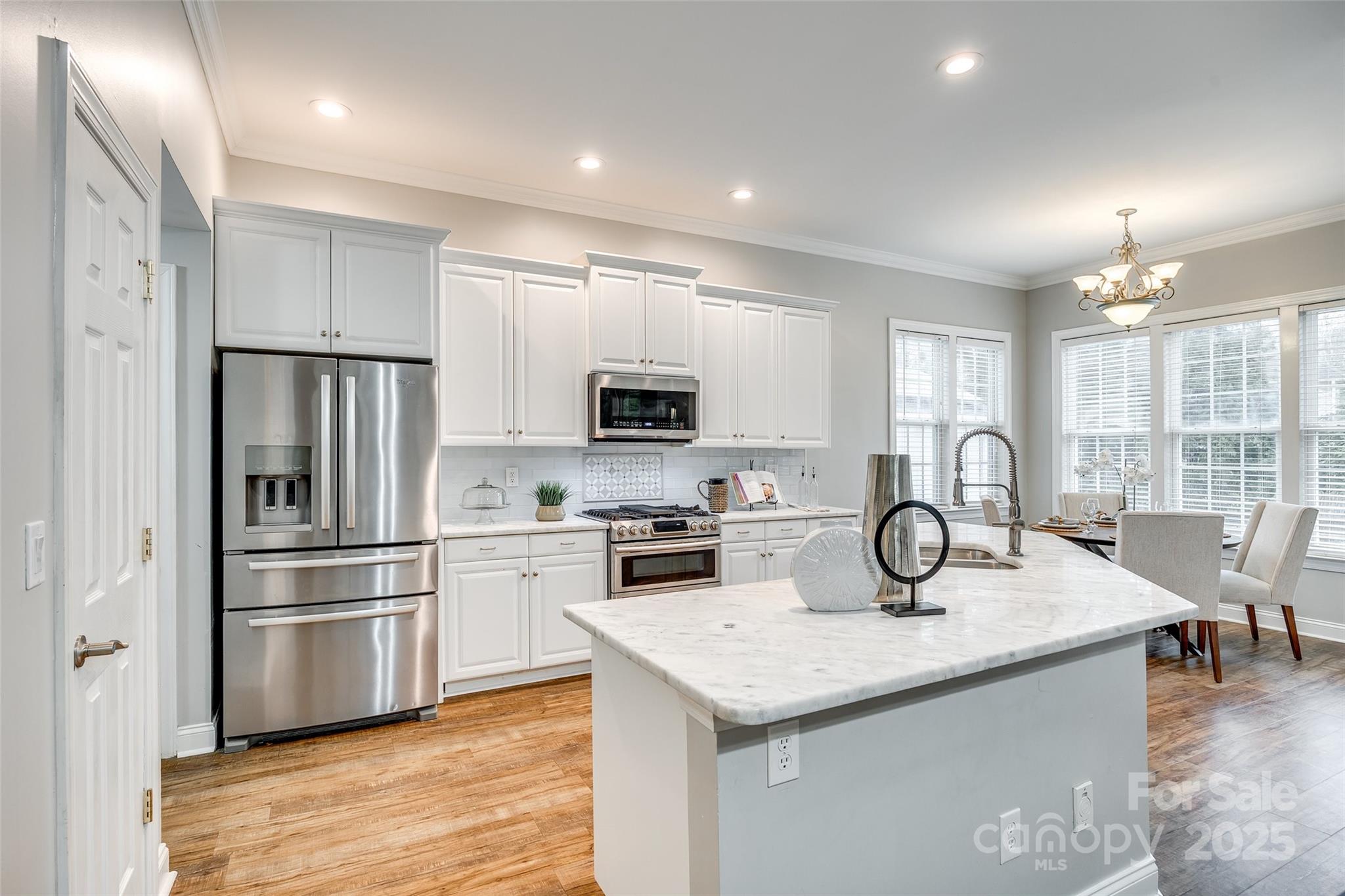 Lakeshore - Residential