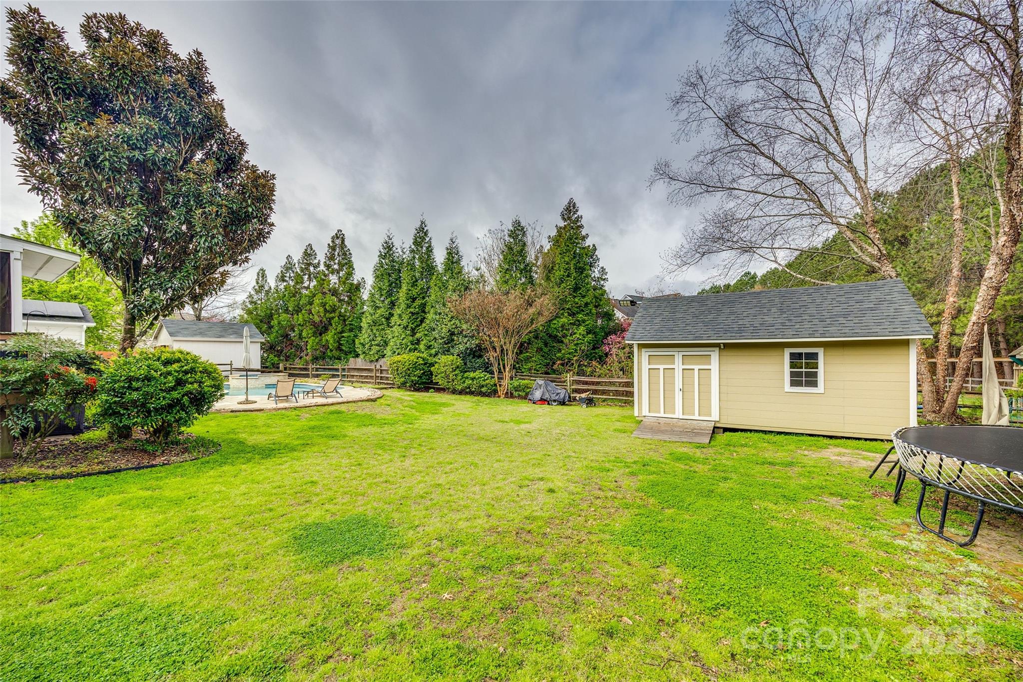 Lakeshore - Residential