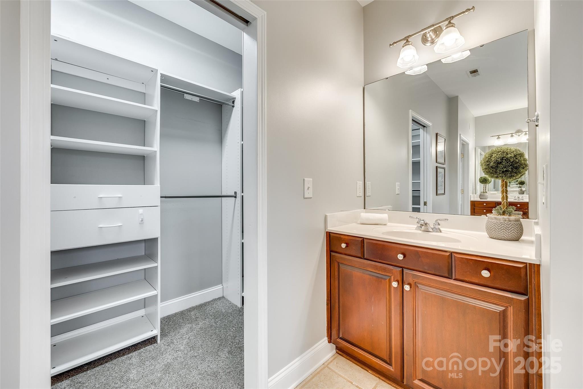 Lakeshore - Residential