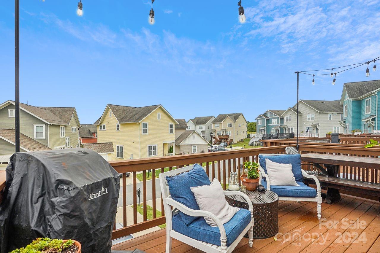 Riverwalk - Residential