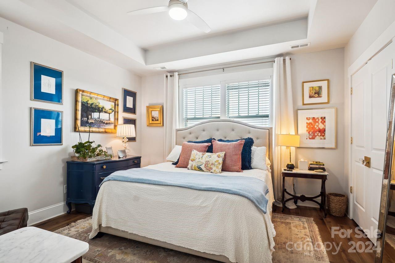 Riverwalk - Residential