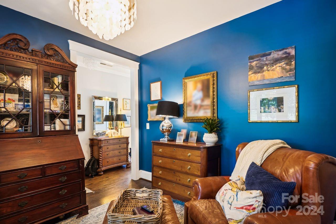 Riverwalk - Residential