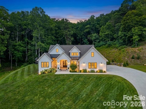 Photo of 30 Bridgeway Drive, Candler, NC 28715 (MLS # 4405190)