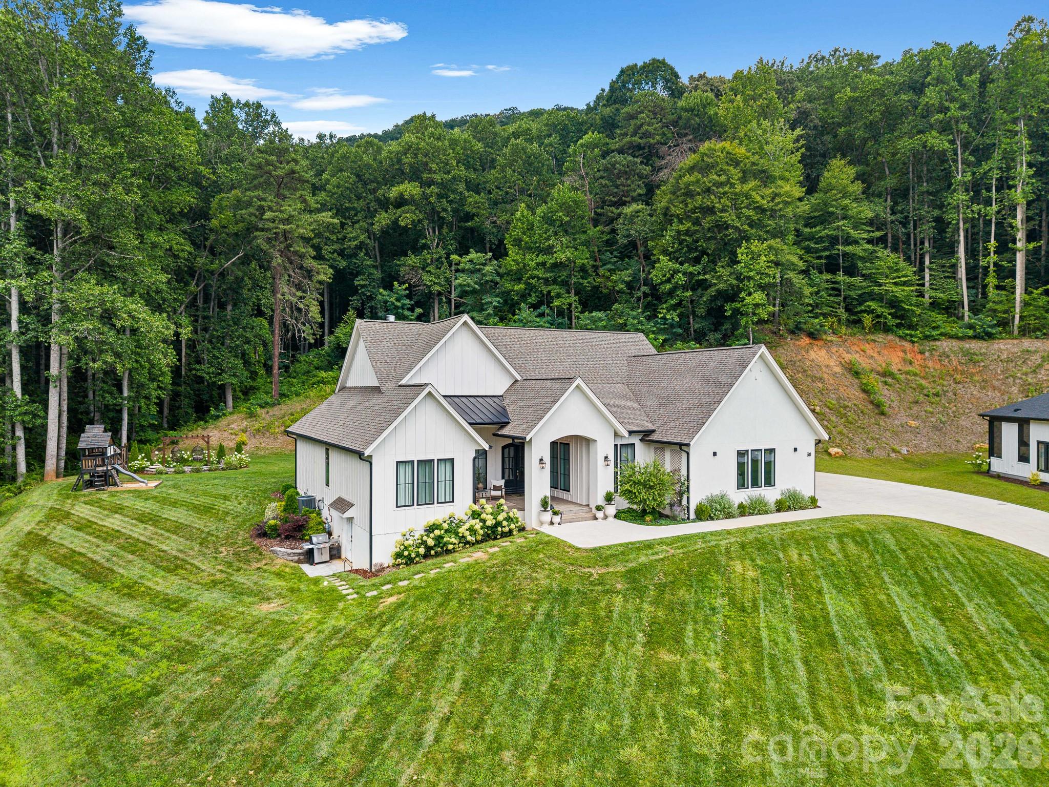 30 Bridgeway Drive